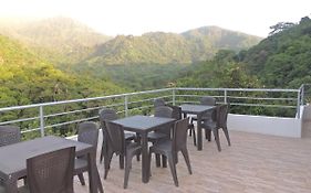 Hostal Alto De La Montana